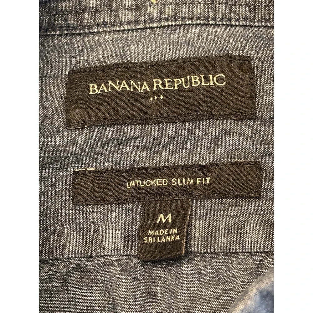 Banana Republic Mens Medium Blue Denim Untucked Slim Fit Button Up Shirt Cotton